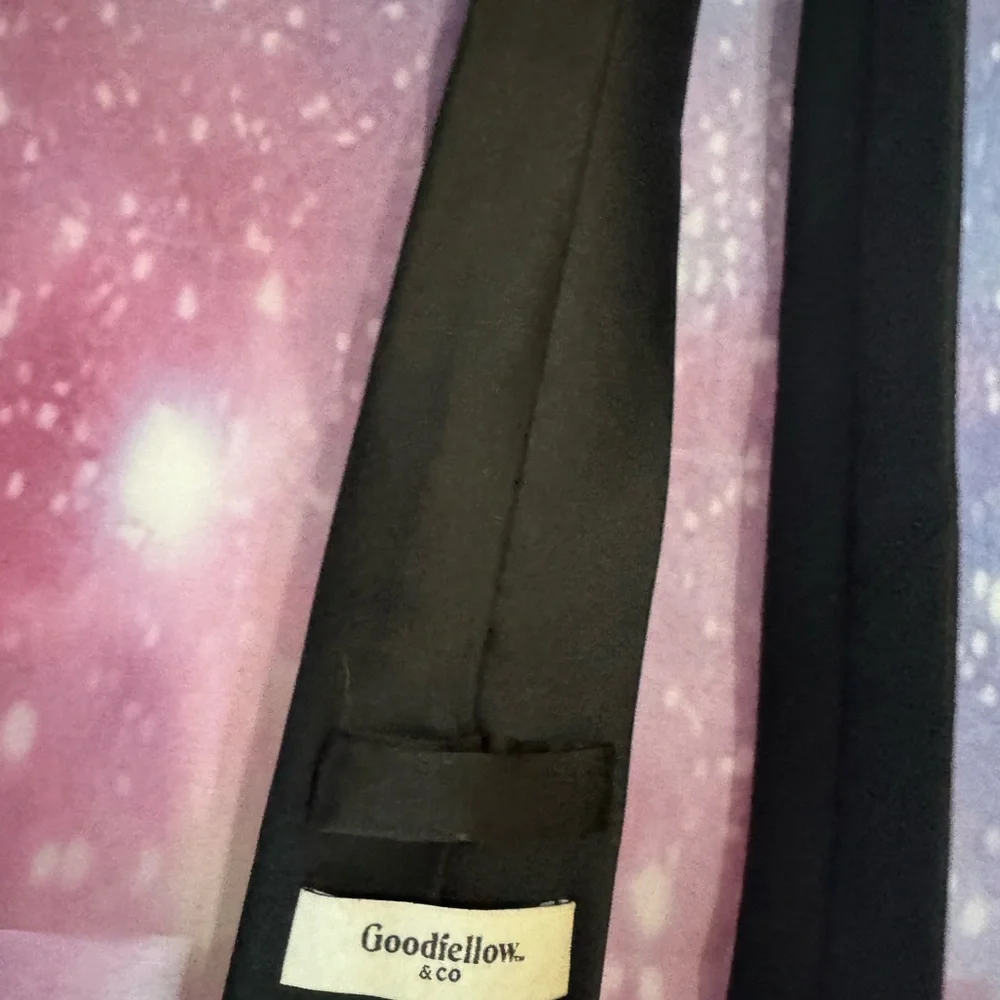 Goodfellow & co black tie NWOT 🛍